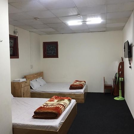 Baby Mart Guesthouse Далат Экстерьер фото