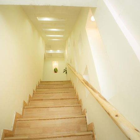 Baby Mart Guesthouse Далат Экстерьер фото
